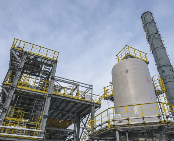 Фото завода